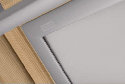 Roleta zaciemniająca solarna VELUX DSL